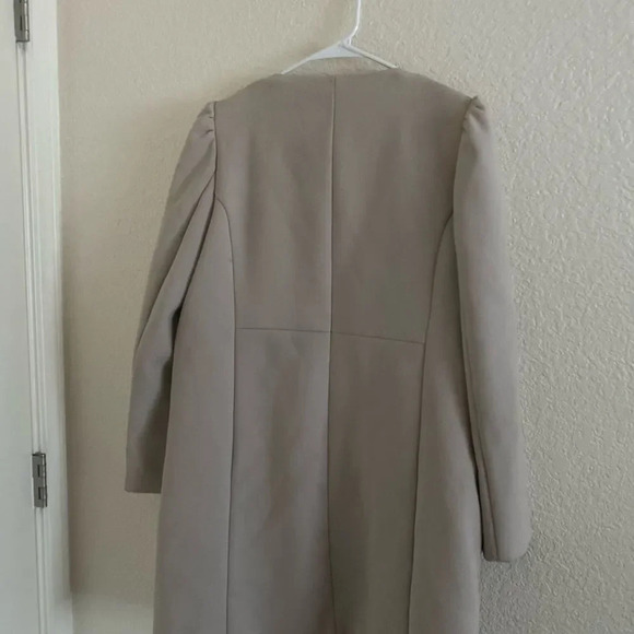 FLASH SALE!! GORGEOUS HM blush jacket - Picture 8 of 8